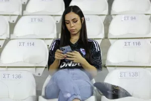 (Φωτορεπορτάζ) Ο κόσμος στο "Αντώνης Παπαδόπουλος"