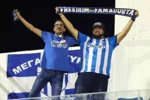 (Φωτορεπορτάζ) Ο κόσμος στο "Αντώνης Παπαδόπουλος"