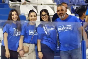 (Φωτορεπορτάζ) Ο κόσμος στο "Αντώνης Παπαδόπουλος"