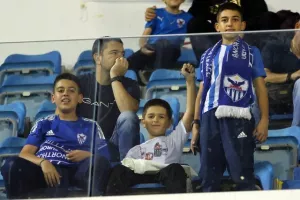 (Φωτορεπορτάζ) Ο κόσμος στο "Αντώνης Παπαδόπουλος"