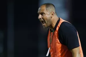 Ακρίτας - ΑΕΖ: "Διπλό" με τεράστια ανατροπή στην παράταση και πρόκριση για Ζακάκι 
