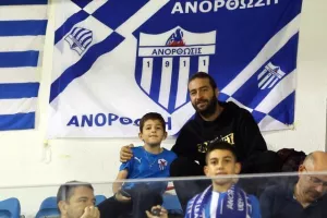 (Φωτορεπορτάζ) Ο κόσμος στο "Αντώνης Παπαδόπουλος"