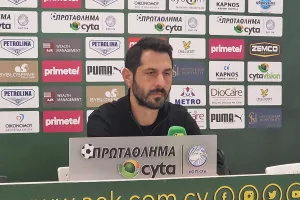 Πετράκης: "Η ομάδα πάει να αποκτήσει ταυτότητα"
