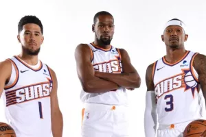 Η "Big Three" των Σανς πέτυχε την πρώτη νίκη της
