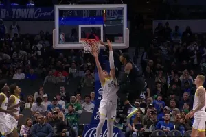 NBA Top 10: Ο Χολμς έβαλε σε πόστερ τον Κέσλερ