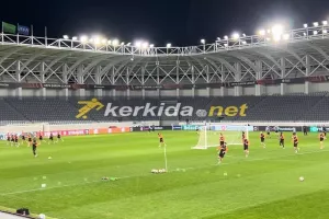 (BINTEO/ΦΩΤΟΣ Kerkida) Η... τελευταία της Σπάρτα Πράγας