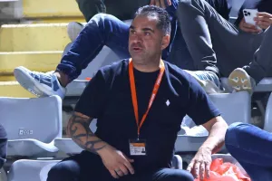 Ομόνοια, Απόλλων, Ανόρθωση