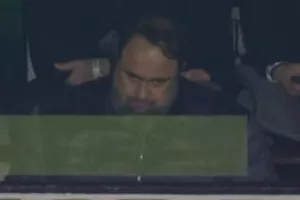 Φορτωμένος νεύρα