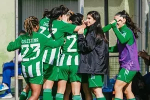 Διπλό... επί της Ομόνοια (Τριάρα η Lakatamia FC)
