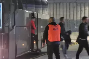(ΦΩΤΟΣ/Kerkida) Στο γήπεδο και η Νέα Σαλαμίνα 