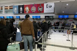 Αναχώρησε για τη βάση του ο Άρης (φώτος)