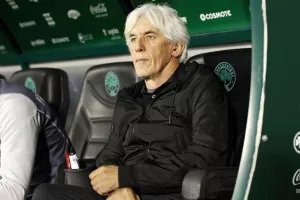 Μπαίνει σε… διλήμματα ο Γιοβάνοβιτς για τον "τελικό" με τη Μακάμπι