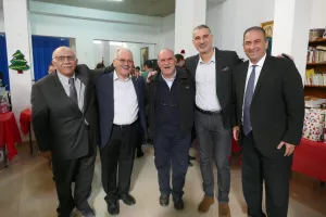 Σε Χριστουγεννιάτικο φιλανθρωπικό παζαράκι ο Πρόεδρος του ΚΟΑ