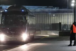 (ΦΩΤΟΣ/Kerkida) Στο γήπεδο και η Νέα Σαλαμίνα 