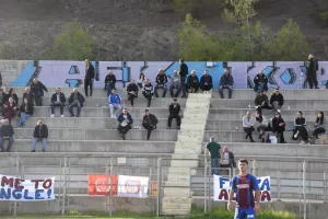 Φωτορεπορτάζ της νίκης μπροστά στον κόσμο της!