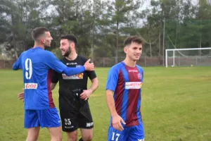 Φωτορεπορτάζ της νίκης μπροστά στον κόσμο της!