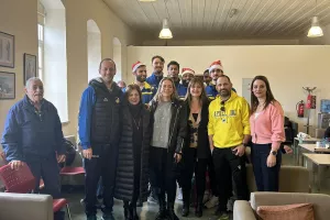 Δίπλα... στην τρίτη ηλικία το ΑΠΟΕΛ Περεστρόικα (ΦΩΤΟΣ)