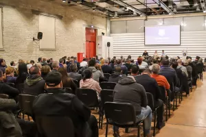 Ενημέρωση στους γονείς από την ακαδημία του Απόλλωνα (Φώτος)