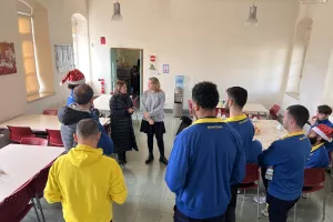 Δίπλα... στην τρίτη ηλικία το ΑΠΟΕΛ Περεστρόικα (ΦΩΤΟΣ)