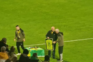 Ο ένας 25 και ο άλλος 15 χρόνια μόνο ΑΕΚ (Φώτος)