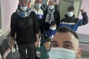Απολλωνίστες- Μοίρασαν δώρα και ευχές στην Πάφο