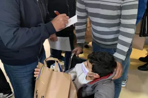 Μοίρασαν δώρα και σκόρπισαν χαμόγελα
