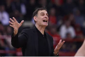 Μπαρτζώκας: "Κάθε νίκη μετράει, ήταν περίεργο ματς"