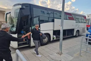 Άφιξη αποστολής ΑΕΖ (Φώτο)