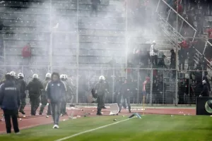Ορατός κίνδυνος νέας τιμωρίας έδρας για τον Ολυμπιακό