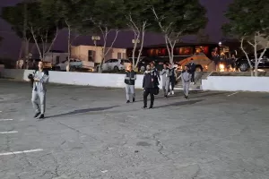 (ΦΩΤΟΣ Kerkida) Άφιξη αποστολής Ανόρθωσης