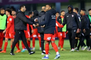 Νέα Σαλαμίνα-Ομόνοια: 3η σερί… και είπε “ευχαριστώ” στα δώρα (Φώτος)
