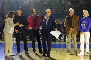 Ο ΠτΔ έκανε το τζάμπολ στο 11ο ΟΠΑΠ All Star Game (ΦΩΤΟΣ)