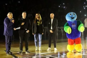 Ο ΠτΔ έκανε το τζάμπολ στο 11ο ΟΠΑΠ All Star Game (ΦΩΤΟΣ)