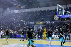 Ο ΠτΔ έκανε το τζάμπολ στο 11ο ΟΠΑΠ All Star Game (ΦΩΤΟΣ)