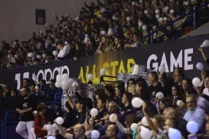 Ο ΠτΔ έκανε το τζάμπολ στο 11ο ΟΠΑΠ All Star Game (ΦΩΤΟΣ)
