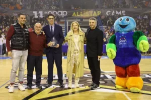 Ο ΠτΔ έκανε το τζάμπολ στο 11ο ΟΠΑΠ All Star Game (ΦΩΤΟΣ)