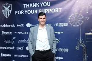 ΑΝΟ/ Χριστουγεννιάτικο (οικογενειακό) πάρτι! (Φώτος)