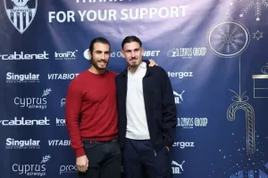 ΑΝΟ/ Χριστουγεννιάτικο (οικογενειακό) πάρτι! (Φώτος)
