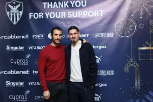 ΑΝΟ/ Χριστουγεννιάτικο (οικογενειακό) πάρτι! (Φώτος)