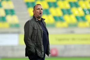 To 10-2 του Ραν Μπεν Σιμόν 