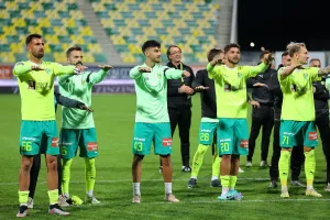 (BINTEO Kerkida) Kαι… "Αρρώστησα, τρελός δηλώθηκα…"