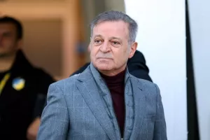 ΑΠΟΕΛ-Ομόνοια: Γαλαζοκίτρινη κυριαρχία με τριάρα και... κορυφή! (Φώτος)