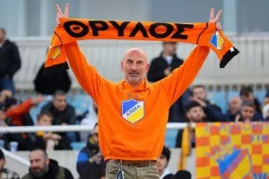 ΑΠΟΕΛ-Ομόνοια: Γαλαζοκίτρινη κυριαρχία με τριάρα και... κορυφή! (Φώτος)