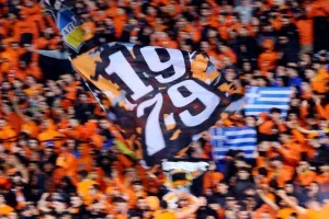 ΑΠΟΕΛ-Ομόνοια: Γαλαζοκίτρινη κυριαρχία με τριάρα και... κορυφή! (Φώτος)