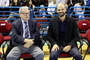 (ΦΩΤΟΣ) Επίδοση επιταγών Σχεδιασμού Προοπτικής ΚΟΑ από Λετυμπιώτη και Μιχαηλίδη