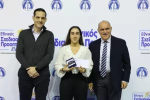 (ΦΩΤΟΣ) Επίδοση επιταγών Σχεδιασμού Προοπτικής ΚΟΑ από Λετυμπιώτη και Μιχαηλίδη