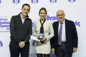 (ΦΩΤΟΣ) Επίδοση επιταγών Σχεδιασμού Προοπτικής ΚΟΑ από Λετυμπιώτη και Μιχαηλίδη