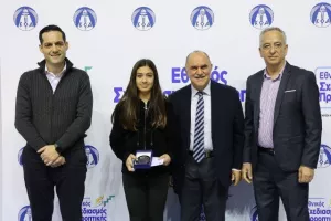 (ΦΩΤΟΣ) Επίδοση επιταγών Σχεδιασμού Προοπτικής ΚΟΑ από Λετυμπιώτη και Μιχαηλίδη