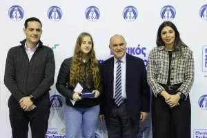 (ΦΩΤΟΣ) Επίδοση επιταγών Σχεδιασμού Προοπτικής ΚΟΑ από Λετυμπιώτη και Μιχαηλίδη
