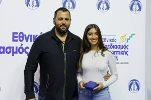 (ΦΩΤΟΣ) Επίδοση επιταγών Σχεδιασμού Προοπτικής ΚΟΑ από Λετυμπιώτη και Μιχαηλίδη